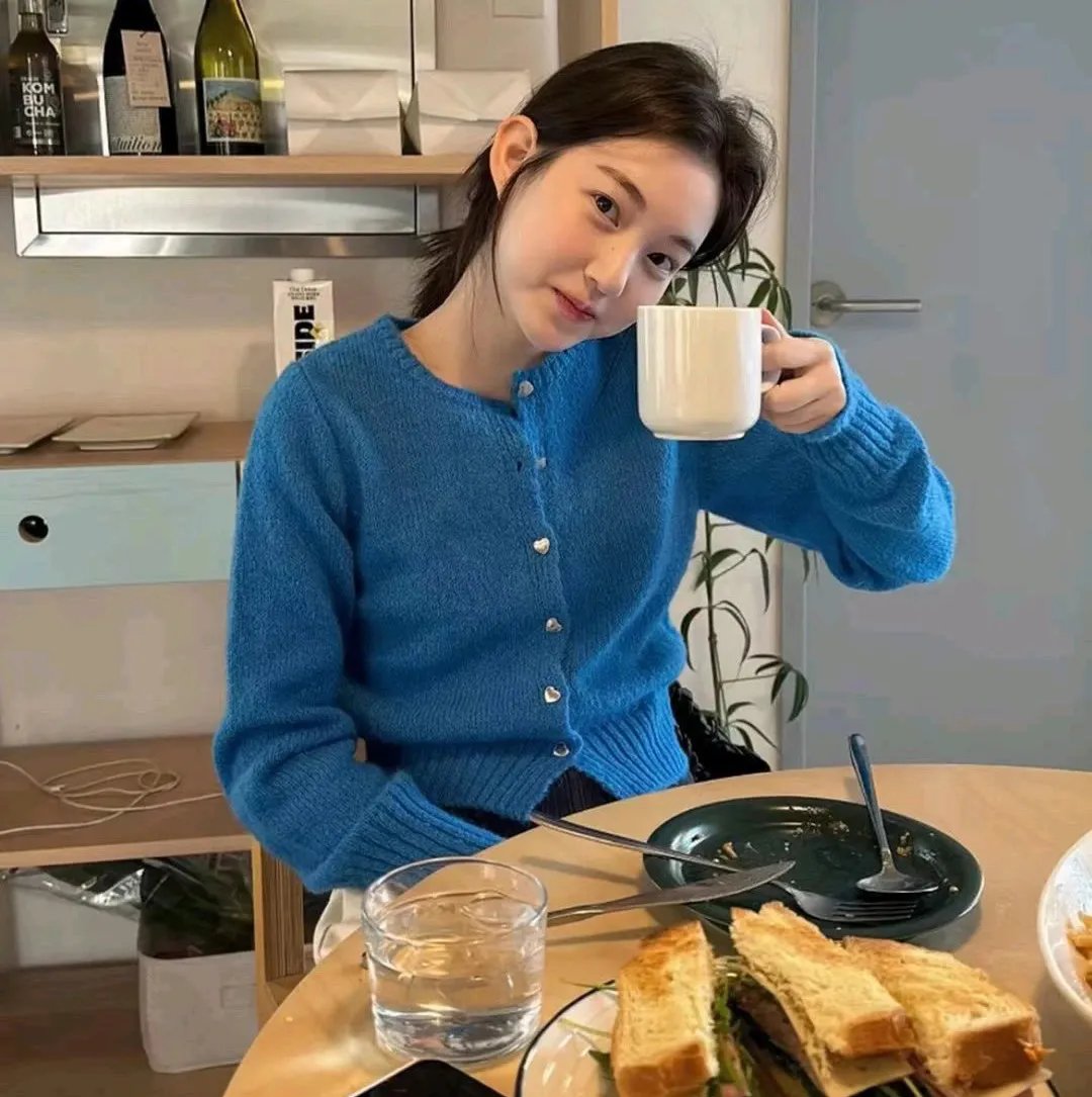 樱子小姐的脚下埋着尸体